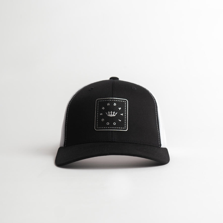 Sunday Cool Crown Leatherette Snapback | Black/White